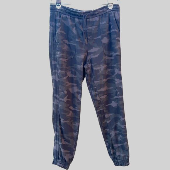 Athleta Camo Farallon Jogger Pants Drawstring Waist Women's Size 10 Activewear - Picture 7 of 16